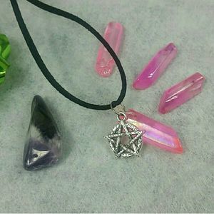 - Aura crystal necklace w pentagram